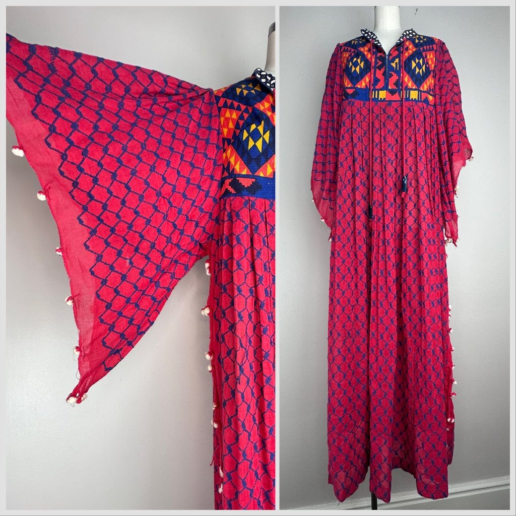Vintage 1960s Rikma Red Keffiyeh Caftan Dress, Size Small, Angel Sleeves